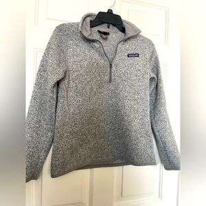 Patagonia Woman’s 1/4 Zip Better Sweater Heather Gray Size Small Pullover